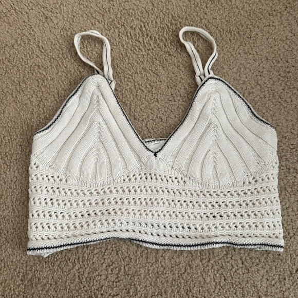 Wild Fable Women's Open Work Sweater Tank - Picture 4 of 4